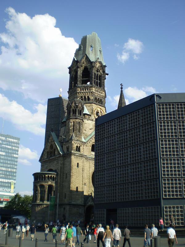 berlin 144.JPG - Kaiser Wilhelm Church